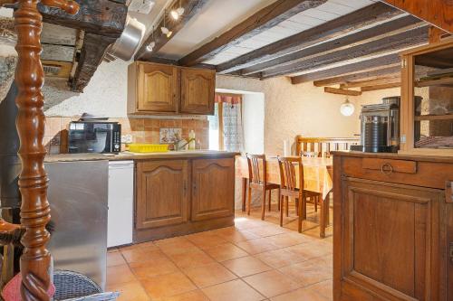 virtuve, Les Trois Maisons - Petit Gite in Osse-en-Aspe