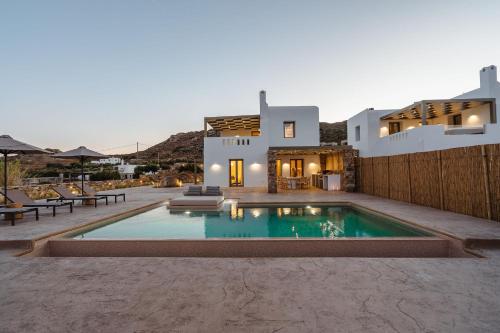 Thalelion 3 bedroom Villas with private pool and Jacuzzi — other in Agios Thalalaios, Naxos Chora Greece, 84300
