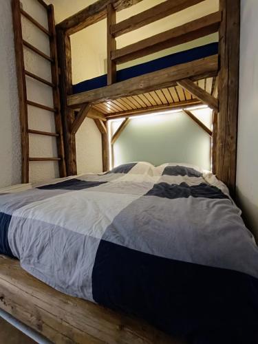Appartement cosy, style montagnard et moderne