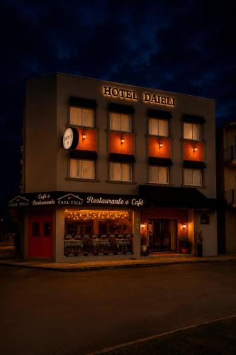 Sissepääs, Hotel Daieli in Otacilio Costa