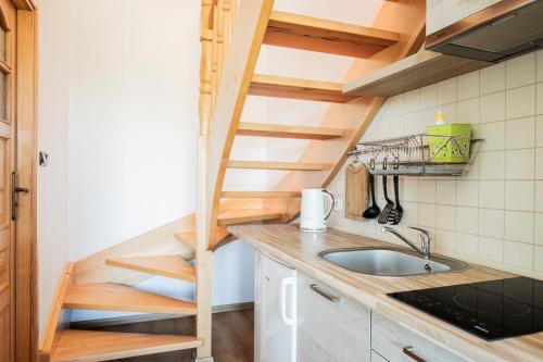 virtuve, Alex - Pokoje i Apartamenty Blisko Plaży z Ogrodem i Placem Zabaw (Alex - Pokoje i Apartamenty Blisko Plazy z Ogrodem i Placem Zabaw) in Ostrowo (Pomeranian)