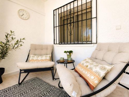 Your charming home in La Siesta - image 5