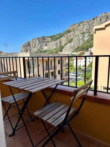 Antonia - Donna Rosa Suite - image 4