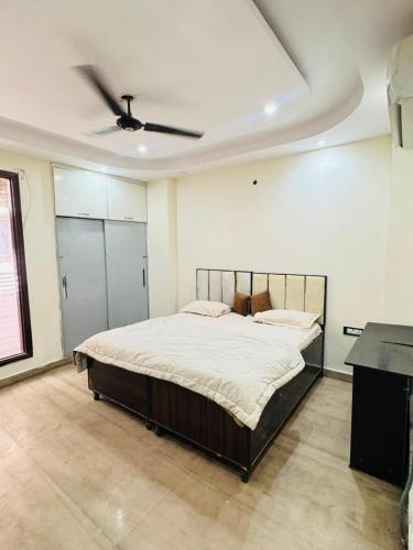 Flexibay Coed Hostel Indra vikas colony – khách sạn tại North Delhi