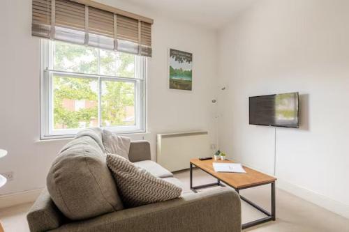 Entire 1 Bed Central Flat - St Albans in سانت ألبانز
