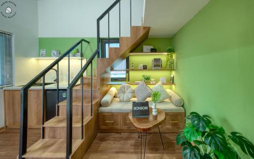 Le Bonheur Hotel - Apartment Near Train Street Hanoi