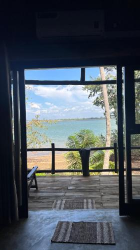razgled, Aji fruit farm cottage peaceful lakeside farm stay with sunrise views 03 in Embilipitiya New Town