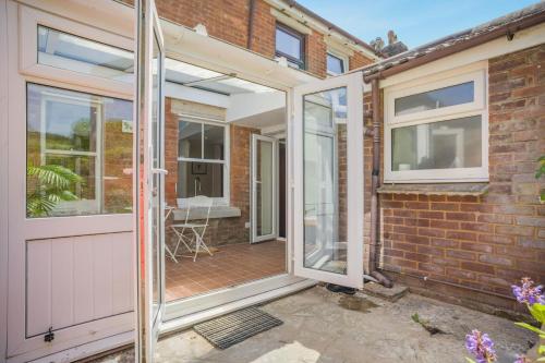 Facilities, 3 Bed in Studland oc-o42812 in Studland