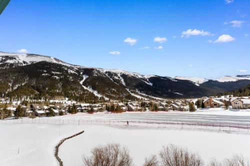Greens at Copper 217 by Summit County Mountain Retreats in Copper Mountain, USA