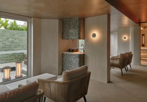 Spa, InterContinental Sydney Coogee Beach near Bar Coluzzi Randwick