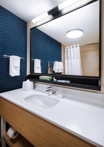 Best Western Plus Seville Plaza Hotel - image 21