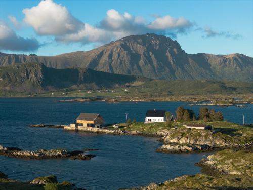 Villa Borgvag - A unique Seafront Villa in the heart of Lofoten