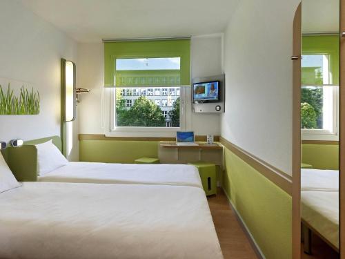 Zimmer mit 2 einzelbetten