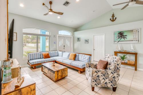 Pet-Friendly Fort Pierce Home with Pool and Kayaks! in Fort Pierce, USA
