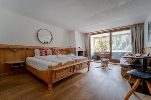 Modern LAAX apt Swimming Pools Wellness and Tennis