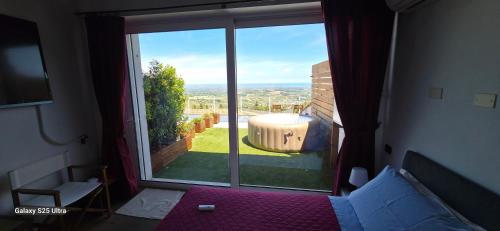 Skyline - Olimpio suite Vista MARE parking, San Marino