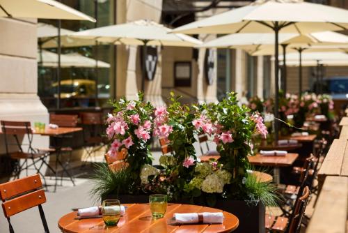 Facilities, Sofitel Paris Arc De Triomphe Hotel in 8th - Champs Elysees