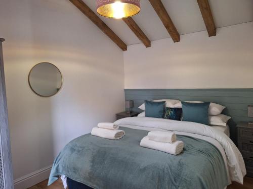 Cosy Garden Cottage, Combe Down - Free Parking in Combe Down