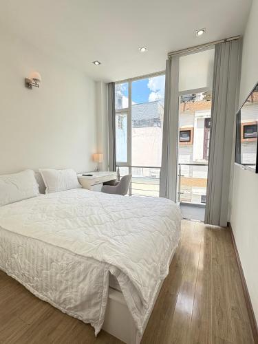 Letter Homestay near 歷史博物館