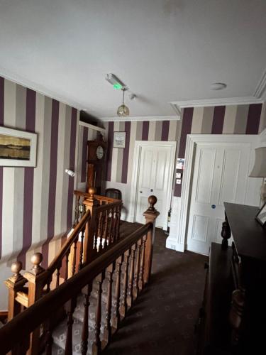 Hamilton House Guest House in Oban Town Center