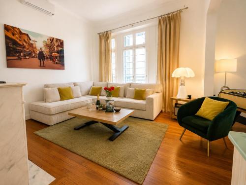 Bourgeois 3BR & Studio - terrace, walk to Croisette