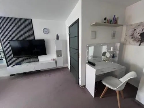 Charmante Wohnung mit Terrasse , ruhig und zentral in Penzberg, Deutschland