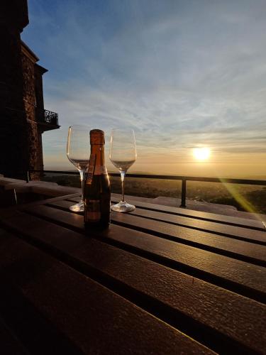Al Castello De Farro, exclusive apartment in un vero castello in Rocca Di Papa