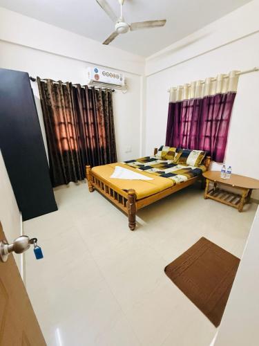 Hotel SAI GRAND in Kadri