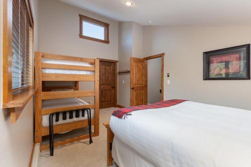 8 Crown Drive by Summit County Mountain Retreats in Breckenridge, USA