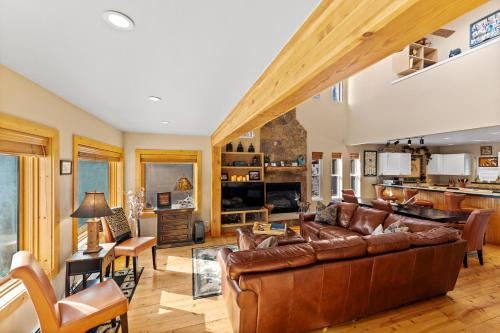 Private Mountain Home by Summit County Mountain Retreats in Breckenridge, USA