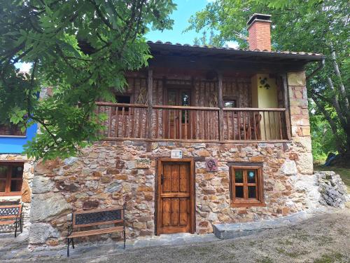 Casa Jacinta in Suares