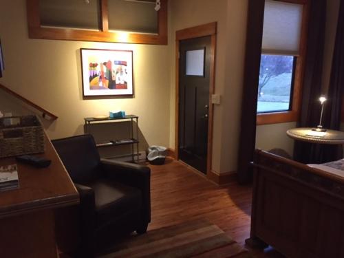 Burford House Suites