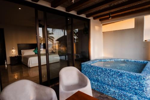 Erkély/terasz, Hotel Portofino in Barra De Potosi