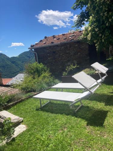Baita LoKa-Baita panoramica tra Lago di Como e Grigna in Vendrogno