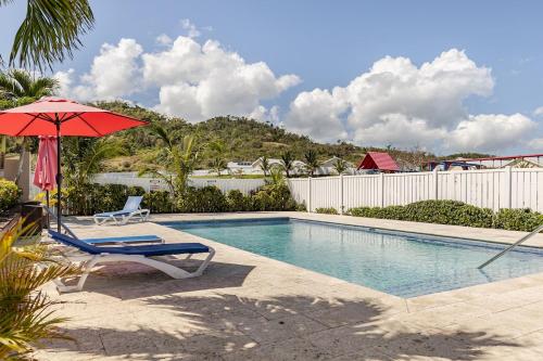 Hamilton @ Oceanpointe a serene 2bed 2 bath Villa in 루세아