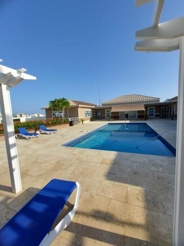 Hamilton @ Oceanpointe a serene 2bed 2 bath Villa in 루세아