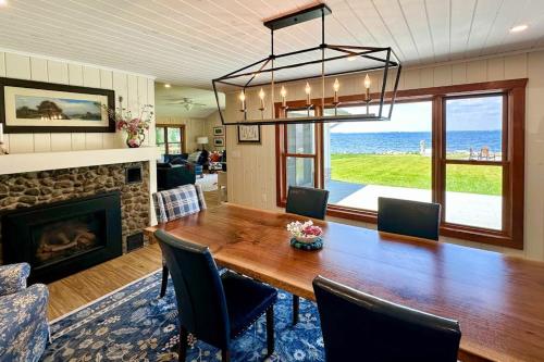Shore Acres in Isle la Motte (VT)