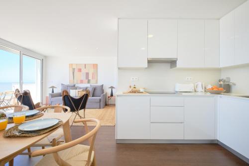 ห้องครัว, Dreamy Sea View Balcony in อัลเกส
