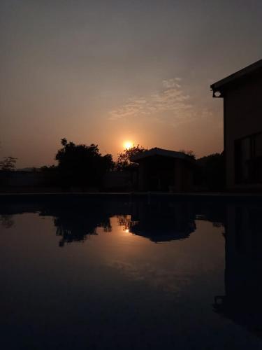 Villa at Lonavala - SaGa Montana (Hill View) in Gold Valley