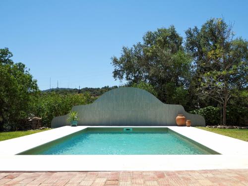 Bassein, FORA HOUSES family friendly, design-led countryside houses, pool & outdoor kitchen, 25 min Faro & be in Estoi