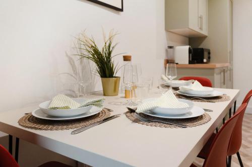 Iekārtas, Modern 2-Bed Durham Contractor Rates in Hallgarth