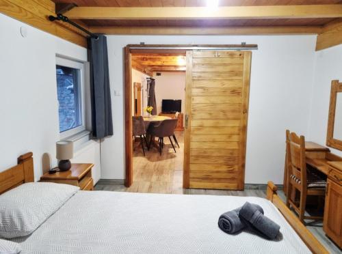 Apartment and room Babe Mare in Krivi Put