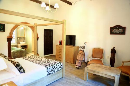 88060800 Villa Toscana Boutique Hotel -Adults Only