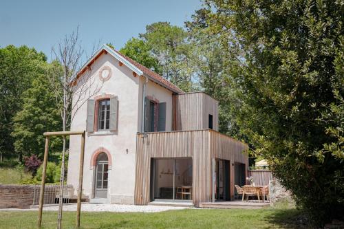 A szálláshely kívülről, Pigeonnier - Centre-Ville historique - Vesoul - Bain nordique - Terrasse - Jardin - Animaux bienvenu in Vesoul