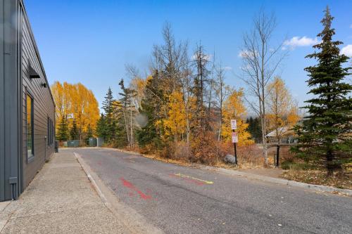 Blazing Saddles 102 by Summit County Mountain Retreats in Breckenridge, USA