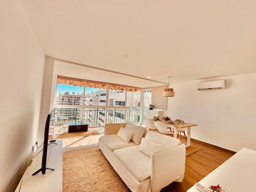 Modern apartment in San Juan Playa, Alicante, with pool