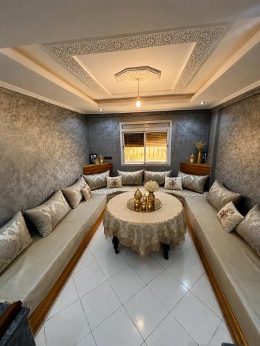 Dana apartment AGADIR – khách sạn tại Adrar