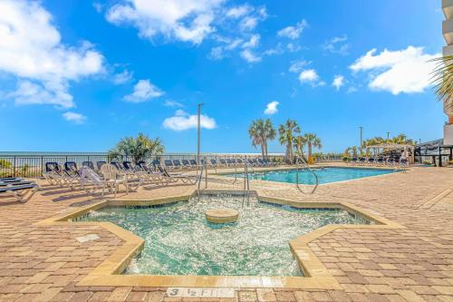 Immaculate! Led Fireplace - Renovated King Suite - Sleeps 4! - Landmark Resort 1508 - Myrtle Beach, SC