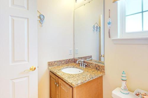 Saint Louis Ave Unit D - image 34
