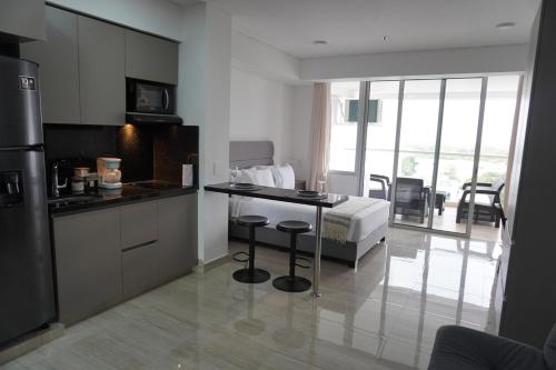 Luxury Viewpoint from your LOFT near the airport
